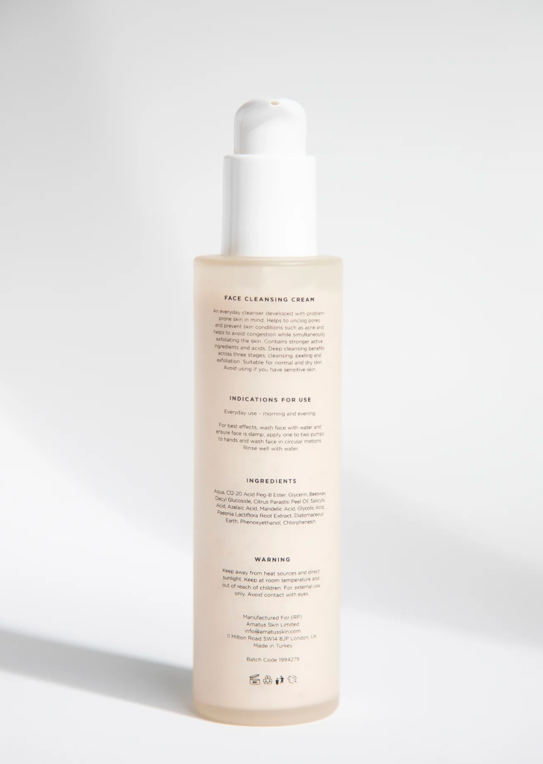 RENEWING AND BLEMISH CONTROL COMPLEX CLEANSER